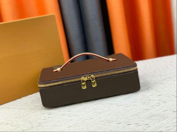designers brown flower storage box leather travel jewelry new set travel storage box luggage fashion trunk boxs suitcases bags cosmetic bag
designers brown flower storage box leather travel jewelry new set travel storage box luggage fashion trunk boxs suitcases bags cosmetic bag