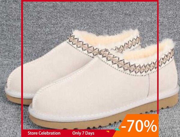boots oots women man classic winter boots black ankle snow boots winter slipper shoes explosions size 35-43hugggss
boots oots women man classic winter boots black ankle snow boots winter slipper shoes explosions size 35-43hugggss