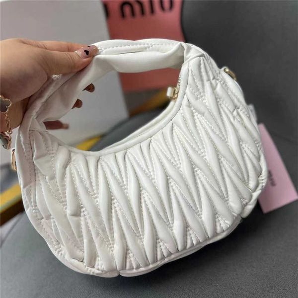 designer bags miu bag folded dumpling red packet hobo underarm bag shoulder cross crescent bowling bag hobo clutch v911
designer bags miu bag folded dumpling red packet hobo underarm bag shoulder cross crescent bowling bag hobo clutch v911