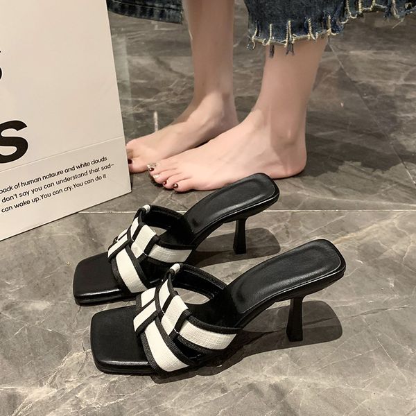 summer square head high sense woven plus size word sandals female korean version of high-heeled slippers with thin temperament sandals, Black
summer square head high sense woven plus size word sandals female korean version of high-heeled slippers with thin temperament sandals, Black