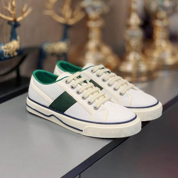 fashion new 1 canvas casual shoes luxurys designers womens shoe italy green and red web stripe rubber sole stretch cotton low mens sneakers, Black
fashion new 1 canvas casual shoes luxurys designers womens shoe italy green and red web stripe rubber sole stretch cotton low mens sneakers, Black