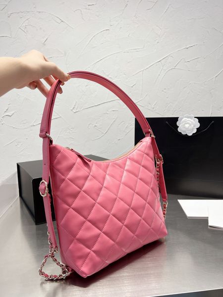 luxury classic hobo clutch flap channel bag designer tote gold chain makeup cosmetic toiletry pouch caviar leather lambskin crossbody should
luxury classic hobo clutch flap channel bag designer tote gold chain makeup cosmetic toiletry pouch caviar leather lambskin crossbody should