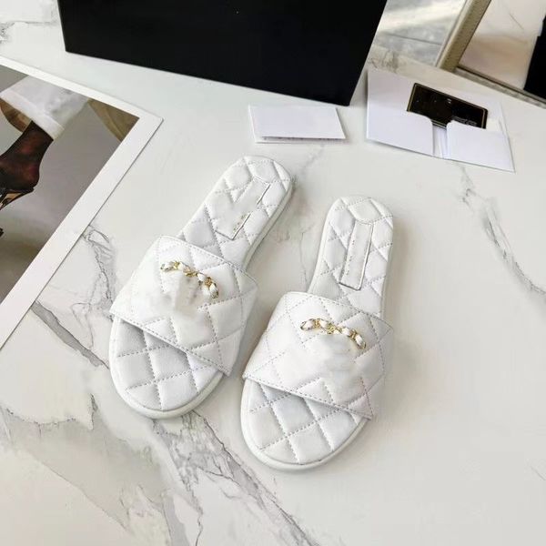 designer womens sandals luxury slippers summer ringer chain black white apricot color leather sandals outdoor beach seaside home flat women
designer womens sandals luxury slippers summer ringer chain black white apricot color leather sandals outdoor beach seaside home flat women