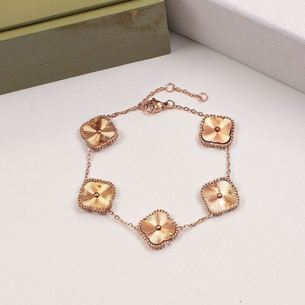 designer bracelet clover bracelet bracelets designer for womem gold bracelet luxury bracelet carved flowers classic five-flowered single flo, Golden;silver
designer bracelet clover bracelet bracelets designer for womem gold bracelet luxury bracelet carved flowers classic five-flowered single flo, Golden;silver