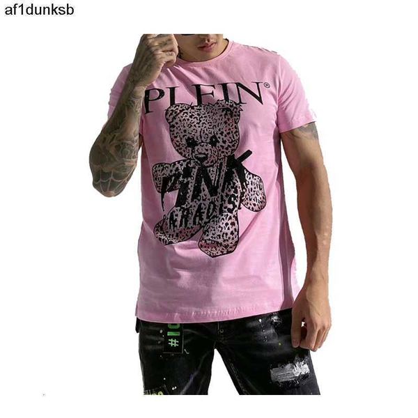 bear pink tshirt men cartoon rhinestones teddy philipps plein embroidey summer casual wear cotton shortsleeve men's t-shirts paradise m, White;black
bear pink tshirt men cartoon rhinestones teddy philipps plein embroidey summer casual wear cotton shortsleeve men's t-shirts paradise m, White;black