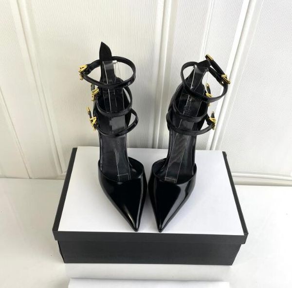 luxury designer woman classics cattlehide high heels cusp head metal button sandal outdoors wedding party shoes lady fashion high-quality be, Black
luxury designer woman classics cattlehide high heels cusp head metal button sandal outdoors wedding party shoes lady fashion high-quality be, Black