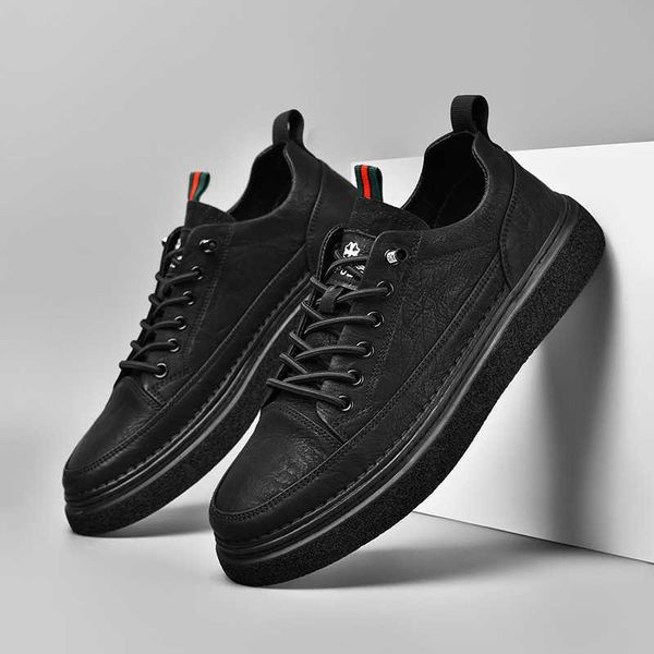 mens fashion board sneakers anti slip casual walking shoes black color leather shoes
mens fashion board sneakers anti slip casual walking shoes black color leather shoes