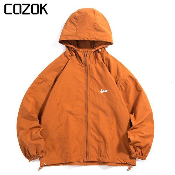 mens jackets japanese retro hooded outdoor jacket men harajuku letter print baseball couple overiszed coats spring autumn outwear 230726, Black;brown
mens jackets japanese retro hooded outdoor jacket men harajuku letter print baseball couple overiszed coats spring autumn outwear 230726, Black;brown