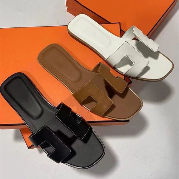 designer sandals h beach slippers classic flat heels summer lady cartoon big head white black real leather l bath fashion women shoes large
designer sandals h beach slippers classic flat heels summer lady cartoon big head white black real leather l bath fashion women shoes large