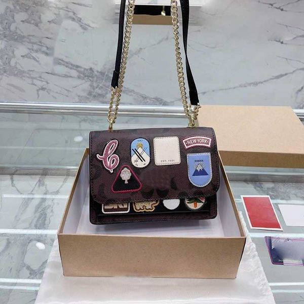 sell coabg luxurys designer bag snaps shoulder bags brown camera crossbody bags totes women messenger cross body handbag purse 230130 
sell coabg luxurys designer bag snaps shoulder bags brown camera crossbody bags totes women messenger cross body handbag purse 230130