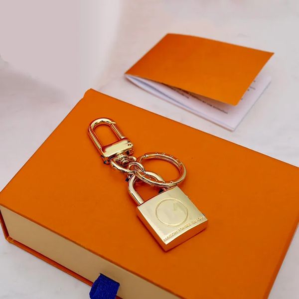 designer keychains luxurys designers mens keyring with gold lock classic letters key ring for women men wallet keychain bag g2307274z, Silver
designer keychains luxurys designers mens keyring with gold lock classic letters key ring for women men wallet keychain bag g2307274z, Silver