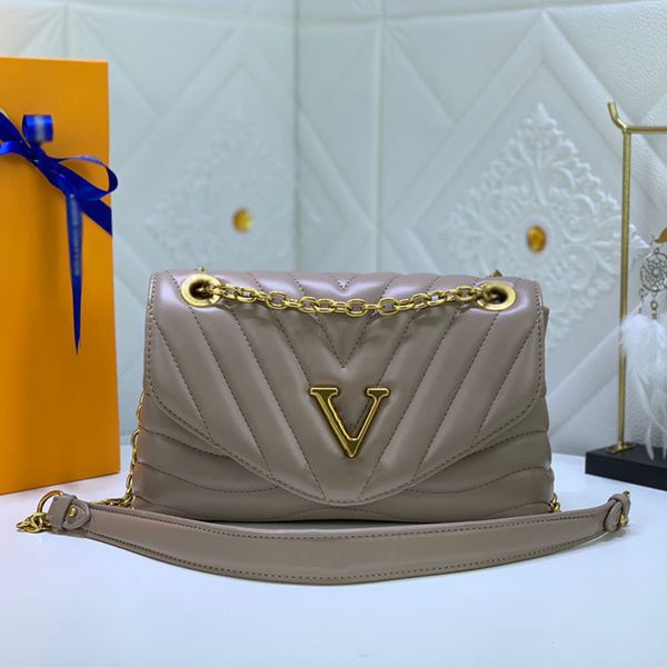 genuine leather twill v shaped crossbody bag brand designer vintage gold chain shoulder bag underarm bag fashion womens letter flip handbag
genuine leather twill v shaped crossbody bag brand designer vintage gold chain shoulder bag underarm bag fashion womens letter flip handbag