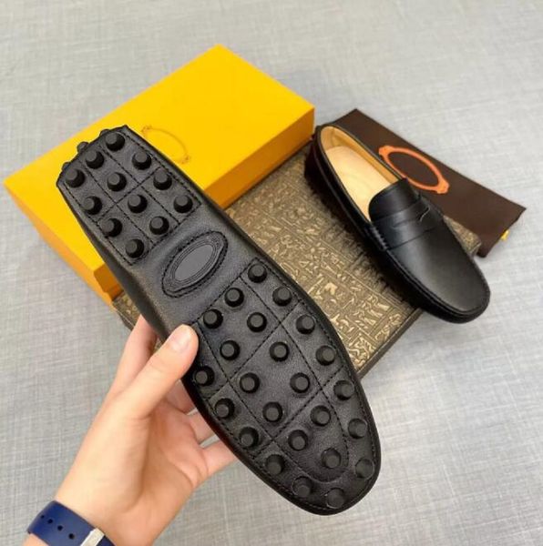 famous brand dress shoes men slip on flat casual sneaker gommino brown black suede driving shoes mens loafer non slip sole fabric suede low
famous brand dress shoes men slip on flat casual sneaker gommino brown black suede driving shoes mens loafer non slip sole fabric suede low