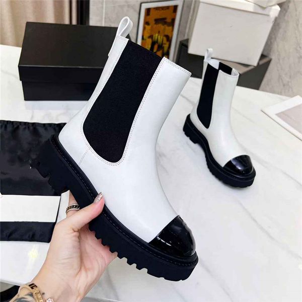 luxury design boots 2023 channel fashion women's work decoration snow skid anti slip knight boots martin boots casual socks boots 02-02, Black
luxury design boots 2023 channel fashion women's work decoration snow skid anti slip knight boots martin boots casual socks boots 02-02, Black