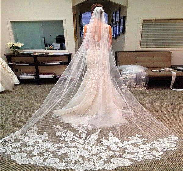 28 meters long bridal veils elegant wedding veil with lace edged white ivory one layer sheer lace applique bridal veil wedding ac5617668, Black
28 meters long bridal veils elegant wedding veil with lace edged white ivory one layer sheer lace applique bridal veil wedding ac5617668, Black