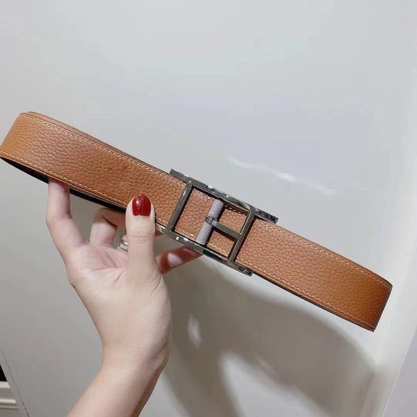hemring belts for men designer waistband high-end classic leather belts lychee pattern brand luxury belts for woman h gold and silver buckle, Black;brown
hemring belts for men designer waistband high-end classic leather belts lychee pattern brand luxury belts for woman h gold and silver buckle, Black;brown