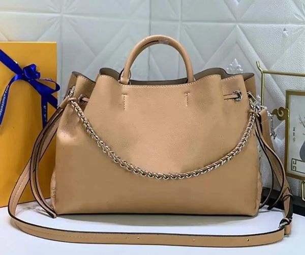bella tote bag perforated chain handbag designers drawstring letter flower pattern genuine leather womens cross body handle bags hollow out
bella tote bag perforated chain handbag designers drawstring letter flower pattern genuine leather womens cross body handle bags hollow out