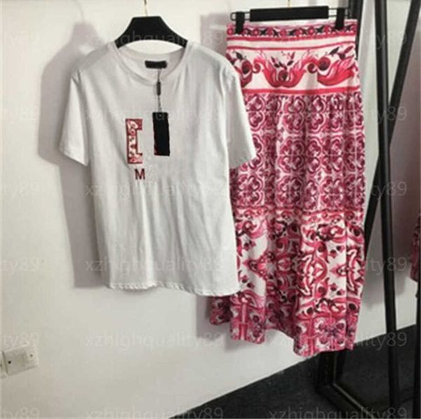 t-shirt dresses two-piece suit designer womens clothing simplicity letter embroidered tshirt stylish vintage printed high waist skirt casual, White
t-shirt dresses two-piece suit designer womens clothing simplicity letter embroidered tshirt stylish vintage printed high waist skirt casual, White