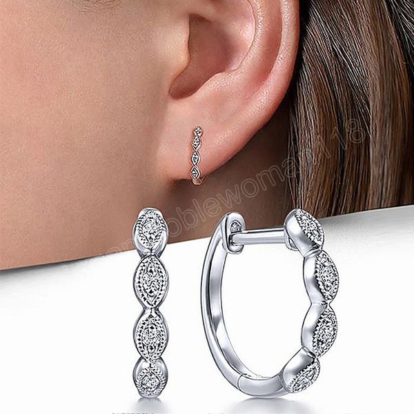 lady circle earrings with dazzling crystal cubic zirconia fashion temperament elegant women hoop earrings ear jewelry, Golden;silver
lady circle earrings with dazzling crystal cubic zirconia fashion temperament elegant women hoop earrings ear jewelry, Golden;silver