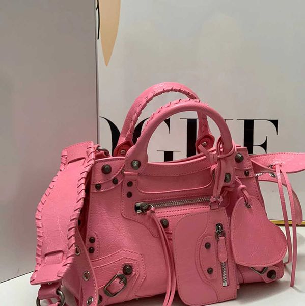 new women neo cagole motorcycle bag shoulder bags luxury designers genuine leather crossbody clutch wallet purse classic city handbags
new women neo cagole motorcycle bag shoulder bags luxury designers genuine leather crossbody clutch wallet purse classic city handbags