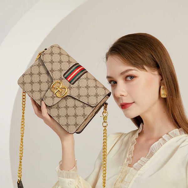 2023 factory direct sales women's new contrast color chain small versatile luxury single shoulder crossbody bag
2023 factory direct sales women's new contrast color chain small versatile luxury single shoulder crossbody bag