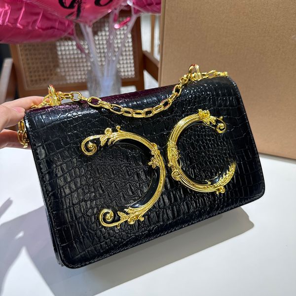 designer bag fashion shoulder bag luxury crossbody bag large metal underarm bag women's flip bag crocodile print messenger bag chain sm
designer bag fashion shoulder bag luxury crossbody bag large metal underarm bag women's flip bag crocodile print messenger bag chain sm