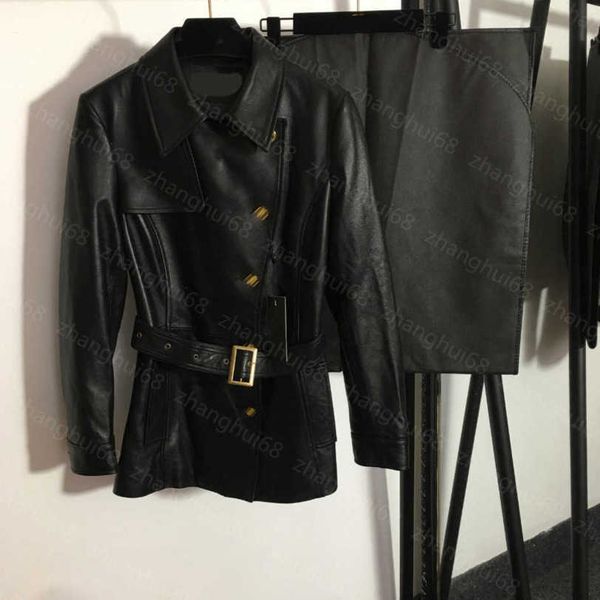 23ss women leather jacket womens designer clothing custom medusa gold buckle belt waist 100% imported sheepskin leather jacket with dust bag, Black
23ss women leather jacket womens designer clothing custom medusa gold buckle belt waist 100% imported sheepskin leather jacket with dust bag, Black