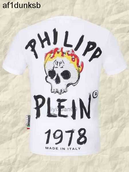 flame philipps designerxia ou goods pp wear solid color leisure slim fit clothes philip drill plan skull men's half sleeve ahj philipps, White;black
flame philipps designerxia ou goods pp wear solid color leisure slim fit clothes philip drill plan skull men's half sleeve ahj philipps, White;black