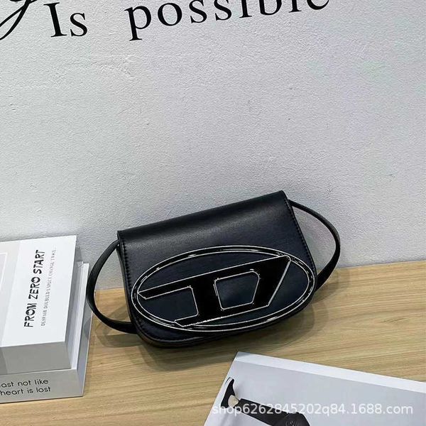 2023 one bag designer new race diesels d shoulder oblique cross underarm saddle small versatile fashion 8btj
2023 one bag designer new race diesels d shoulder oblique cross underarm saddle small versatile fashion 8btj