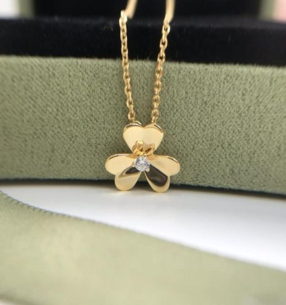 four leaf clover necklace designer jewelry set frivole pendant necklaces bracelet stud earring gold silver mother of pearl green f3354520
four leaf clover necklace designer jewelry set frivole pendant necklaces bracelet stud earring gold silver mother of pearl green f3354520