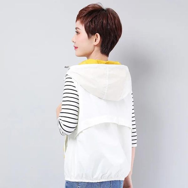 t-shirt spring/summer women vest 2023 new sunscreen hooded vest women fashion sleeveless jackets coats female short waistcoat outerwear, White
t-shirt spring/summer women vest 2023 new sunscreen hooded vest women fashion sleeveless jackets coats female short waistcoat outerwear, White