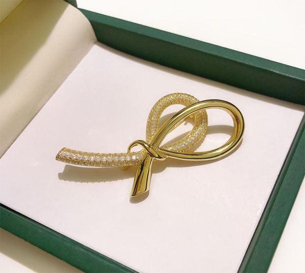 fashion men women universe pins yellow gold plated bling cz bow brooches pins for men women suite dress lapel pins1994289, Gray
fashion men women universe pins yellow gold plated bling cz bow brooches pins for men women suite dress lapel pins1994289, Gray