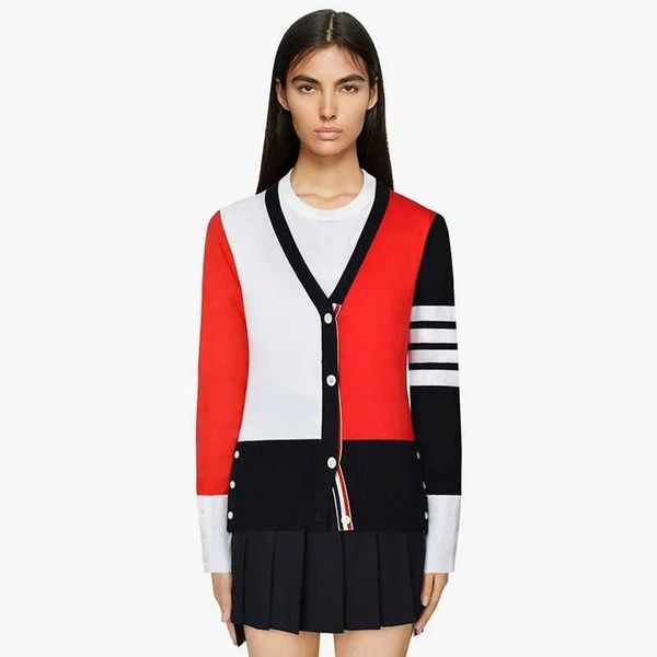 bonzero trendy hip-hop style patchwork color contrast slim fitting long sleeved knitted cardigan women's v-neck high-end all cotton jac, Black;brown
bonzero trendy hip-hop style patchwork color contrast slim fitting long sleeved knitted cardigan women's v-neck high-end all cotton jac, Black;brown