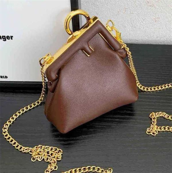 designer luxury bags women spring personality simple irregular shoulder messenger metal clip chain nzcb
designer luxury bags women spring personality simple irregular shoulder messenger metal clip chain nzcb