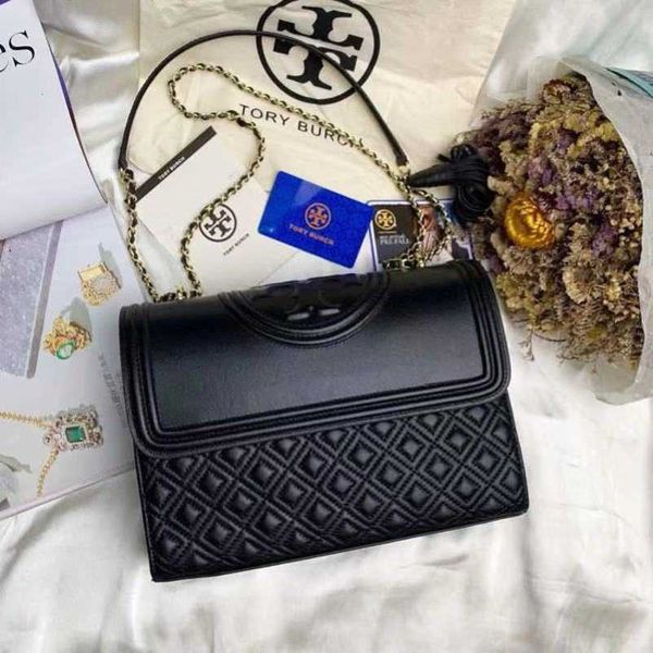 2023 new luxury bags tb lingge chain single shoulder crossbody tassel sheepskin women's bag
2023 new luxury bags tb lingge chain single shoulder crossbody tassel sheepskin women's bag