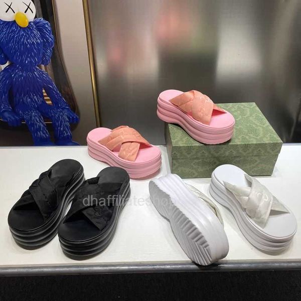 designer slippers women mens slides gucg sandle sandal thick soled double straps one foot pedal one line mop 2023 versatile slipper elevated, Black
designer slippers women mens slides gucg sandle sandal thick soled double straps one foot pedal one line mop 2023 versatile slipper elevated, Black