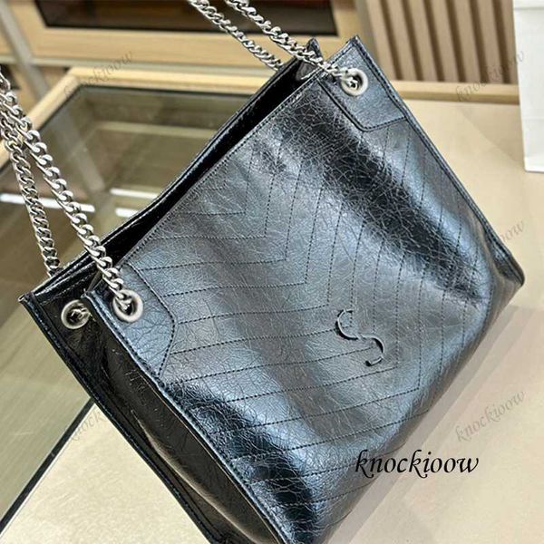 new luxury bags leather chain shoulder bag large capacity handbag women's fashion tote bag designer bag luxury handbags 230727
new luxury bags leather chain shoulder bag large capacity handbag women's fashion tote bag designer bag luxury handbags 230727