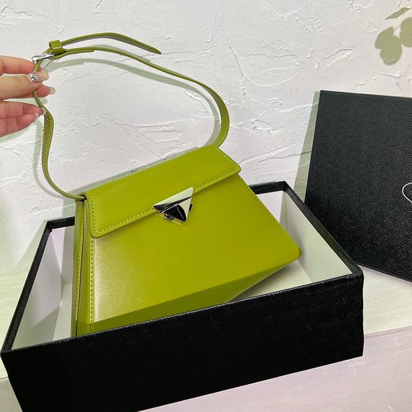 stylish women shoulder bag underarm bag leather trapezoidal bag enamel hardware metal triangle buckle clamshell adjustable shoulder handbag
stylish women shoulder bag underarm bag leather trapezoidal bag enamel hardware metal triangle buckle clamshell adjustable shoulder handbag