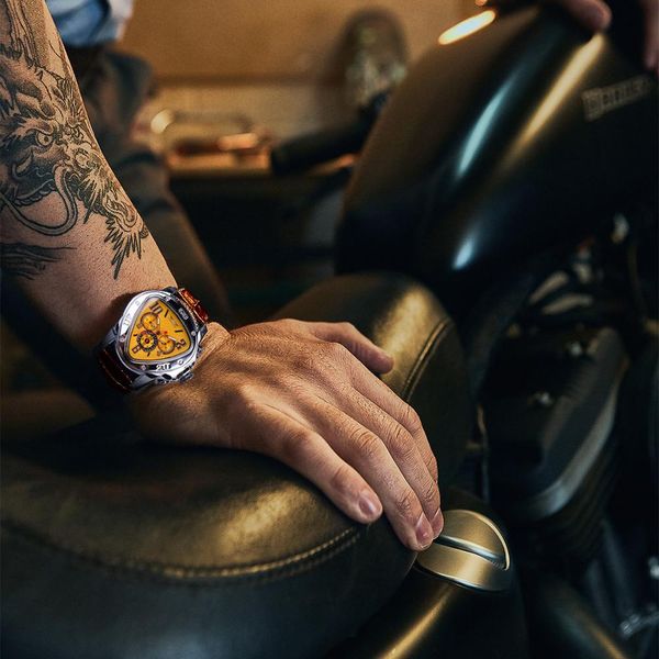 jackets jaragar sport fashion design geometric triangle case brown leather strap 3 dial men watch brand automatic watch clock, Black;brown
jackets jaragar sport fashion design geometric triangle case brown leather strap 3 dial men watch brand automatic watch clock, Black;brown