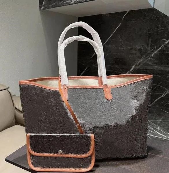 luxurys designers shopping bags wallets card holder cross body totes key cards coins men genuine leather shoulder bags purse women holders h
luxurys designers shopping bags wallets card holder cross body totes key cards coins men genuine leather shoulder bags purse women holders h