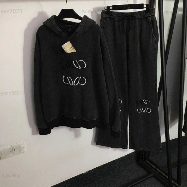 designer tracksuits womens sports suit size s-xl 2pcs chest logo embroidered letters long sleeved hoodie and pants july20, Gray
designer tracksuits womens sports suit size s-xl 2pcs chest logo embroidered letters long sleeved hoodie and pants july20, Gray
