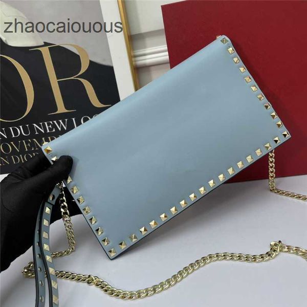 beach women valentins bag cowhide new luxury handbags bag handbags bags designer riveted crossbody metal fashion large capacity leather hand
beach women valentins bag cowhide new luxury handbags bag handbags bags designer riveted crossbody metal fashion large capacity leather hand