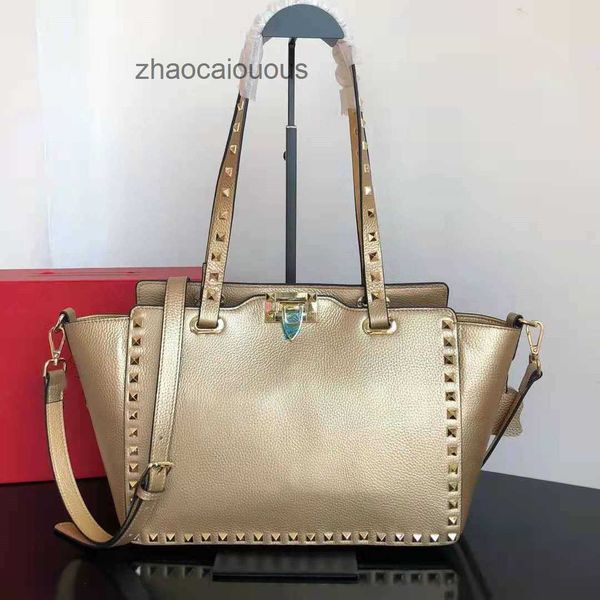 valentins classic women's handbag bags portable luxury handbags designer women rivet shopping shoulder pattern mommy tote sdk9
valentins classic women's handbag bags portable luxury handbags designer women rivet shopping shoulder pattern mommy tote sdk9