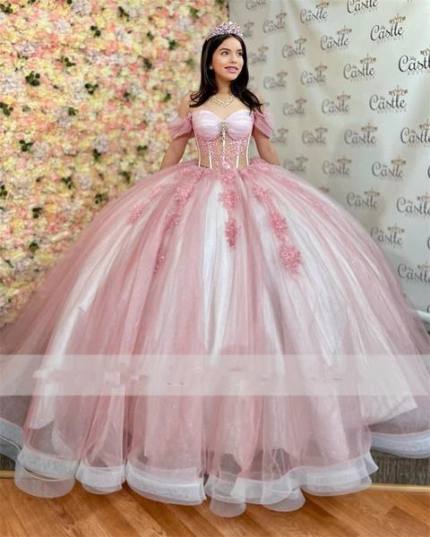 2023 light pink quinceanera dresses lace appliques crystal beads off shoulder illusion corset back plus size formal party prom evening gowns, Blue;red
2023 light pink quinceanera dresses lace appliques crystal beads off shoulder illusion corset back plus size formal party prom evening gowns, Blue;red