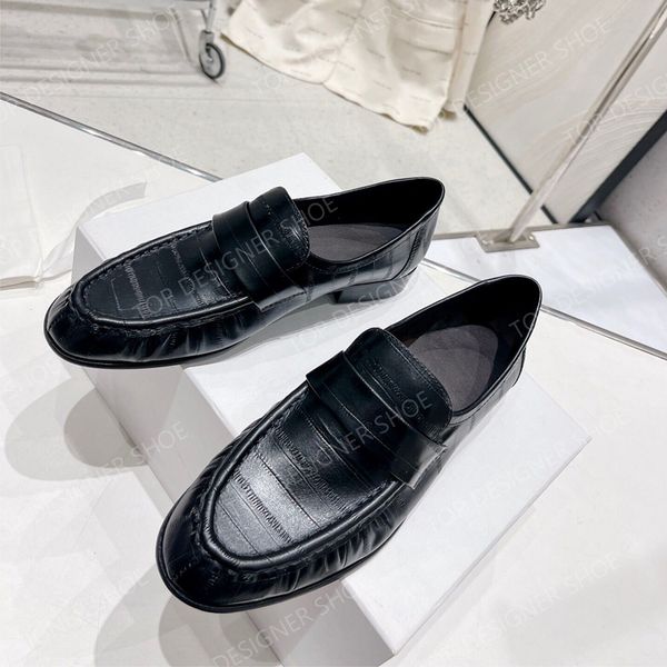 the row loafers luxurys designers casual shoe women's dress shoes flat casual shoes boat shoes gold black size 35-40
the row loafers luxurys designers casual shoe women's dress shoes flat casual shoes boat shoes gold black size 35-40