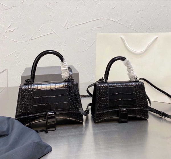 designer bags shoulder bag handbag women's fashion bag g cross body half moon g luxuries genuine leather classic retro wallet handle sq
designer bags shoulder bag handbag women's fashion bag g cross body half moon g luxuries genuine leather classic retro wallet handle sq
