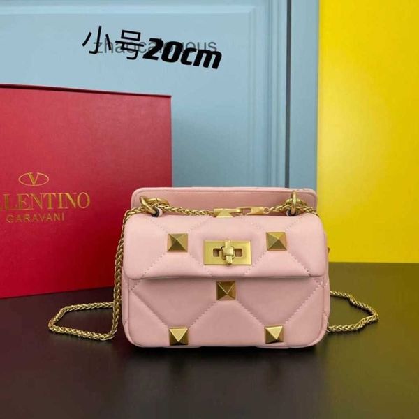 rivet bags women diamond designer handbag valentins fashionable grid luxury handbags metal chain leather women's casual shoulder crossb
rivet bags women diamond designer handbag valentins fashionable grid luxury handbags metal chain leather women's casual shoulder crossb