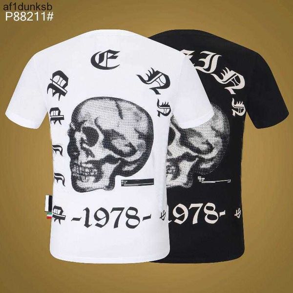 pp fashion men's designer slim fit t-shirt summer rhinestone short sleeve round neck shirt tee skulls philipps print stree uzk philipp, White;black
pp fashion men's designer slim fit t-shirt summer rhinestone short sleeve round neck shirt tee skulls philipps print stree uzk philipp, White;black