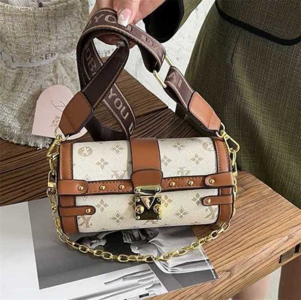 2023 new luxury bags small female korean printing small round chain portable shoulder diagonal
2023 new luxury bags small female korean printing small round chain portable shoulder diagonal
