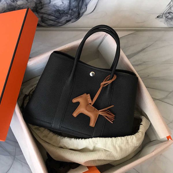 highest quality classic garden party tote bag line handmade wax togo cowhide business handbag leisure commuter women's ph43
highest quality classic garden party tote bag line handmade wax togo cowhide business handbag leisure commuter women's ph43